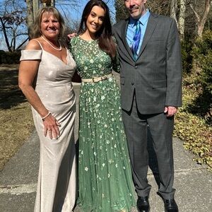 MAC DUGGAL Sage Green Floral Sequin Applique Long Sleeve Gown